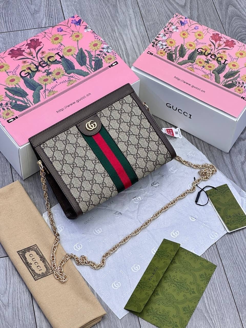 gucci сумка,женская сумка gucci,gucci сумка на плечо,gucci ophidia,модная сумочка