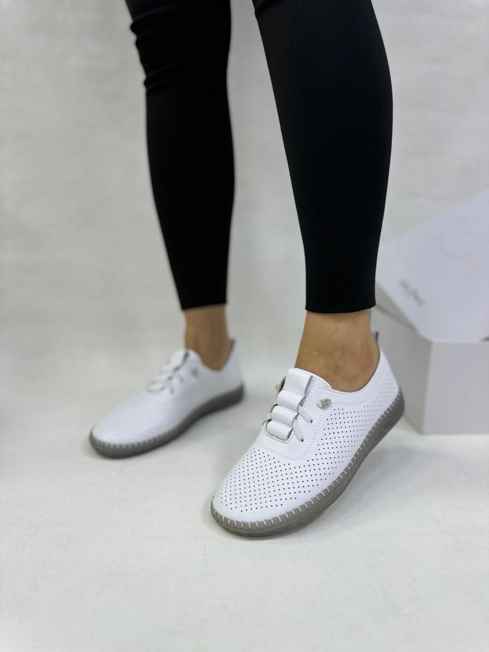,мокасины женские весна-лето кожаные с перфорацией дышащие besmoda 210421477,мокасины летние с перфорацией,женские мокасины,туфли с перфорацией