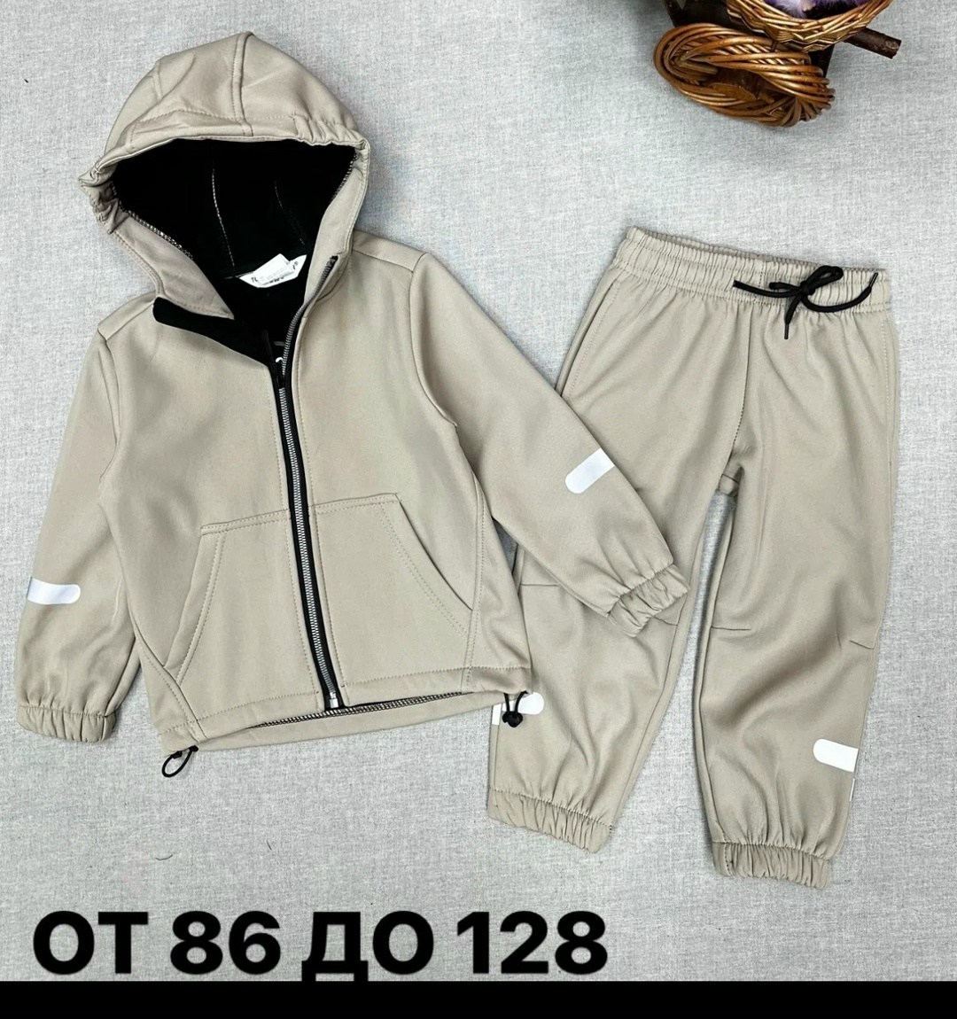 спортивные костюм,спортивный костюм для мальчика,костюм для мальчика,спортивные костюмы для девочек,одежда для мальчика