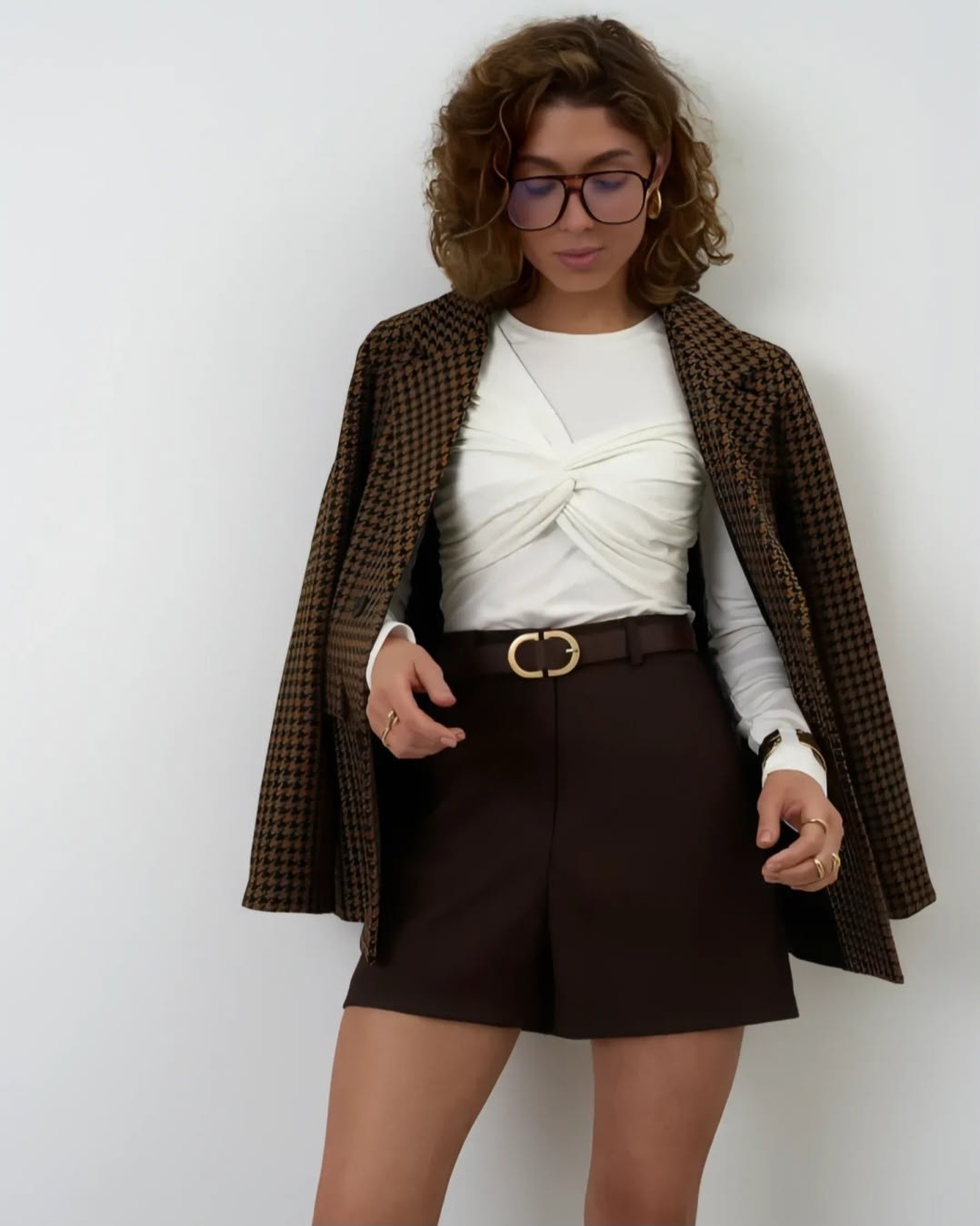 шорты женские,черные шорты,женские классические шорты,классические шорты,шорты