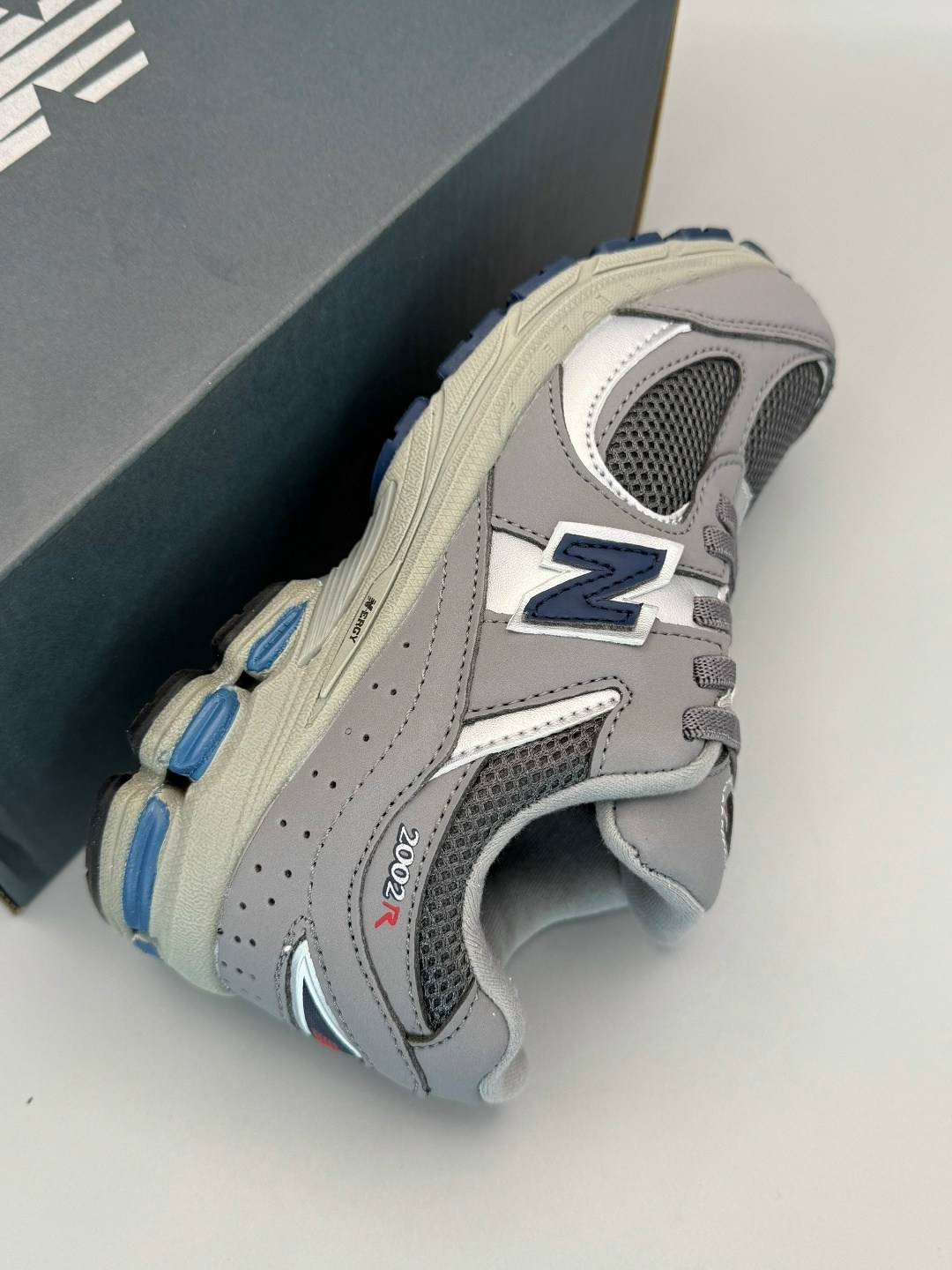 кроссовки new balance,кроссовки new balance 2002r светло-серые,кроссовки new balance 2002,кроссовки new balance 2002 r,new balance 2002r grey