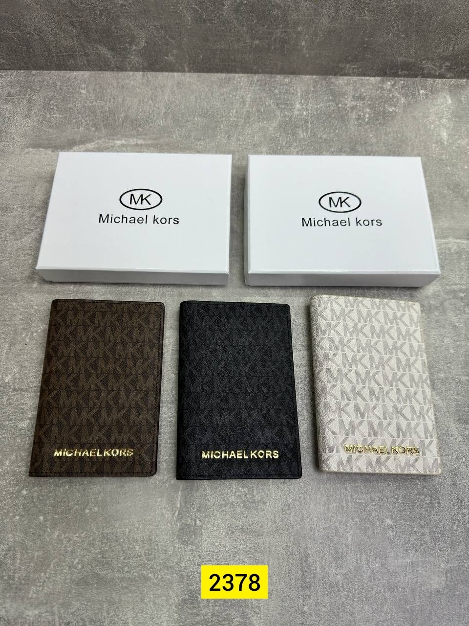 обложка на паспорт michael kors,брендовая обложка на паспорт michael kors,michael kors кошелек,обложка для паспорта michael kors женская,чехол на паспорт майкл корс