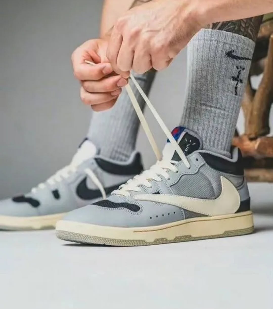 nike mac attack travis scott,nike x travis scott,air jordan 1 low travis scott,travis scott x nike mac attack,кроссовки nike mac attack qs sp
