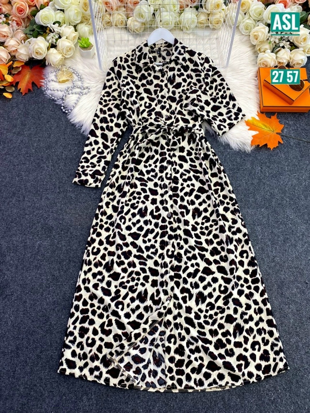 shein clasi платье-рубашка с леопардовым принтом с разрезом поясом,платье с леопардовым принтом,женское длинное платье с леопардовым принтом,леопардовое платье макси,платье женское леопардовое