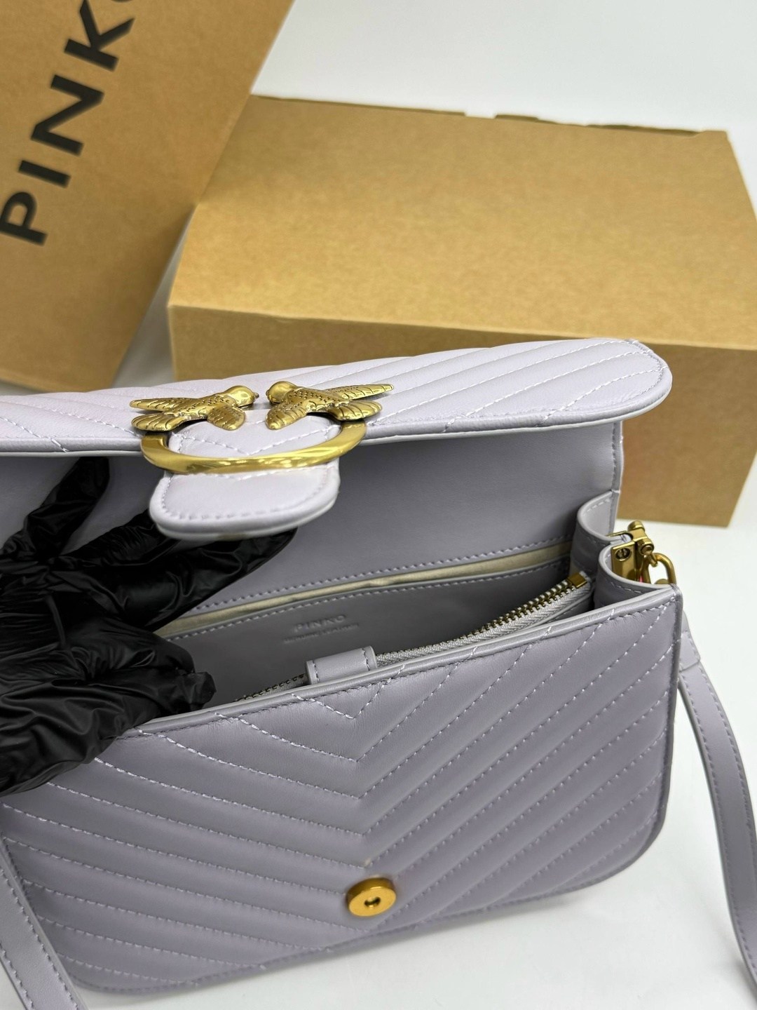 сумка pinko,pinko сумка на плечо,женская сумка pinko,pinko pinko,сумки pinko пинко