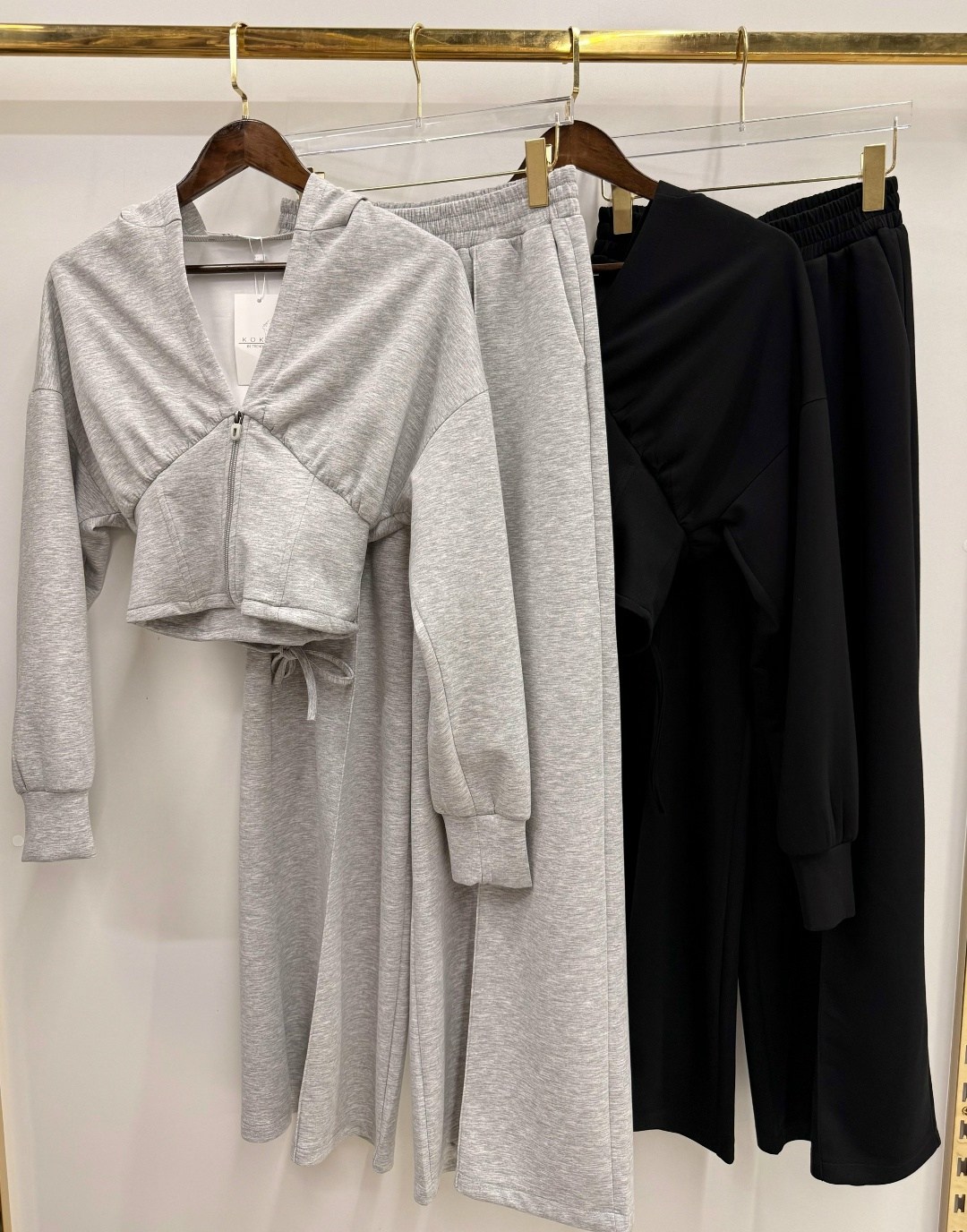 стильные наряды,спортивный костюм,спортивная одежда для женщин,костюм спорт,костюм с короткой кофтой