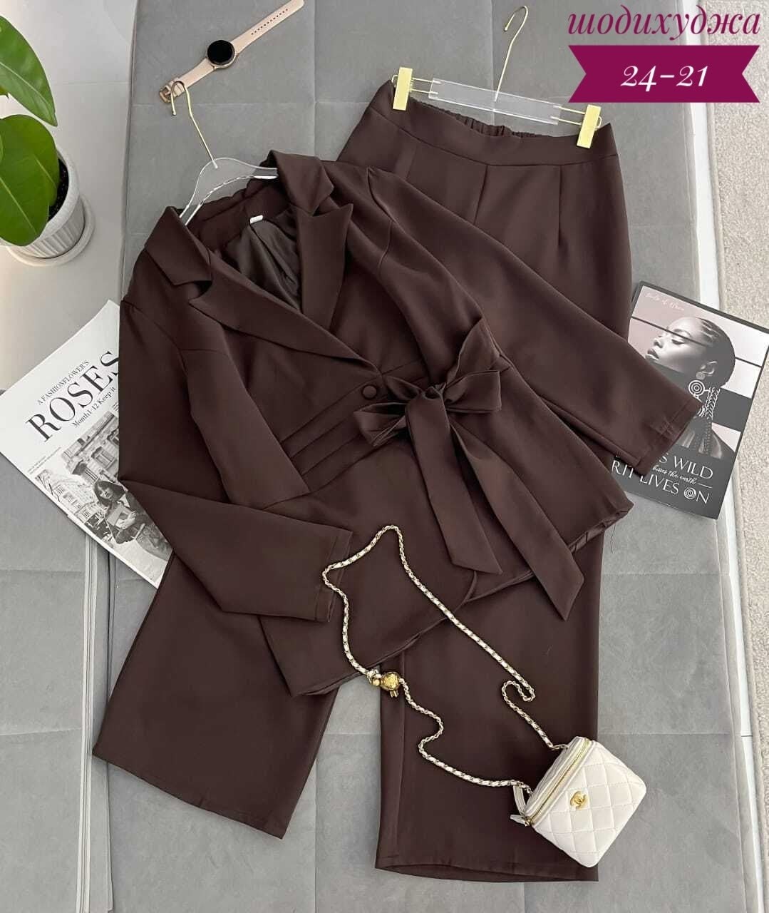 классический костюм,брючный костюм,брючный костюм женский,женский костюм,модные женские костюмы