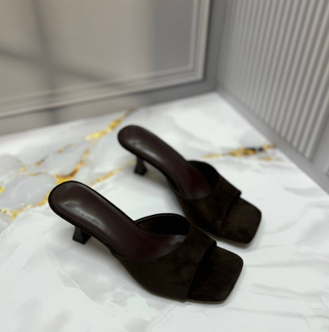 ,шлепки на каблуке,мюли на каблуке,замшевые мюли,женские босоножки