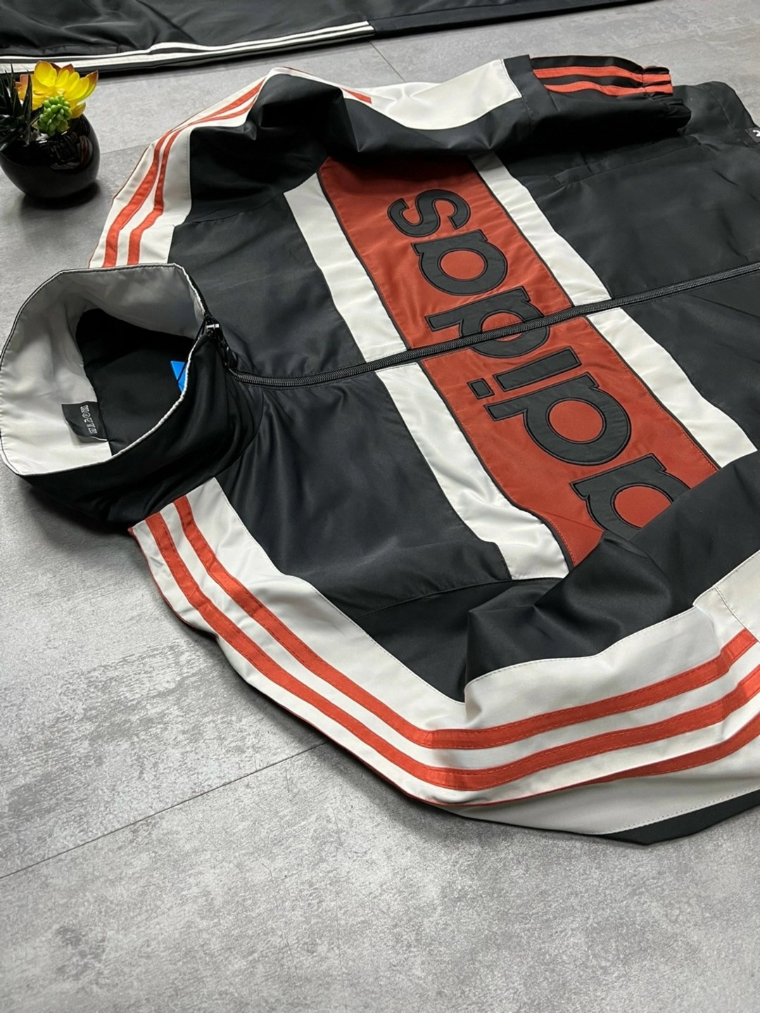 спортивный костюм adidas 90х,мужской спортивный костюм "adidas",спортивный костюм adidas,спортивный костюм adidas ретро,спортивный костюм adidas в стиле 90х