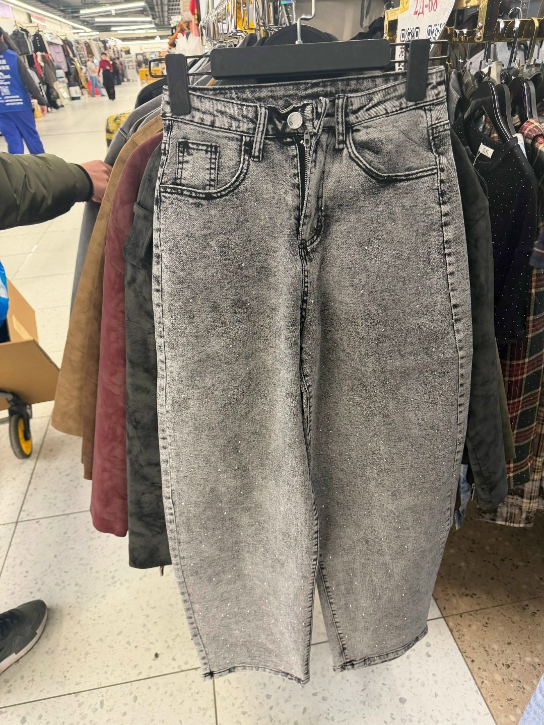 джинсы,женские джинсы,джинсы брюки,джинсы мом,стильные джинсы