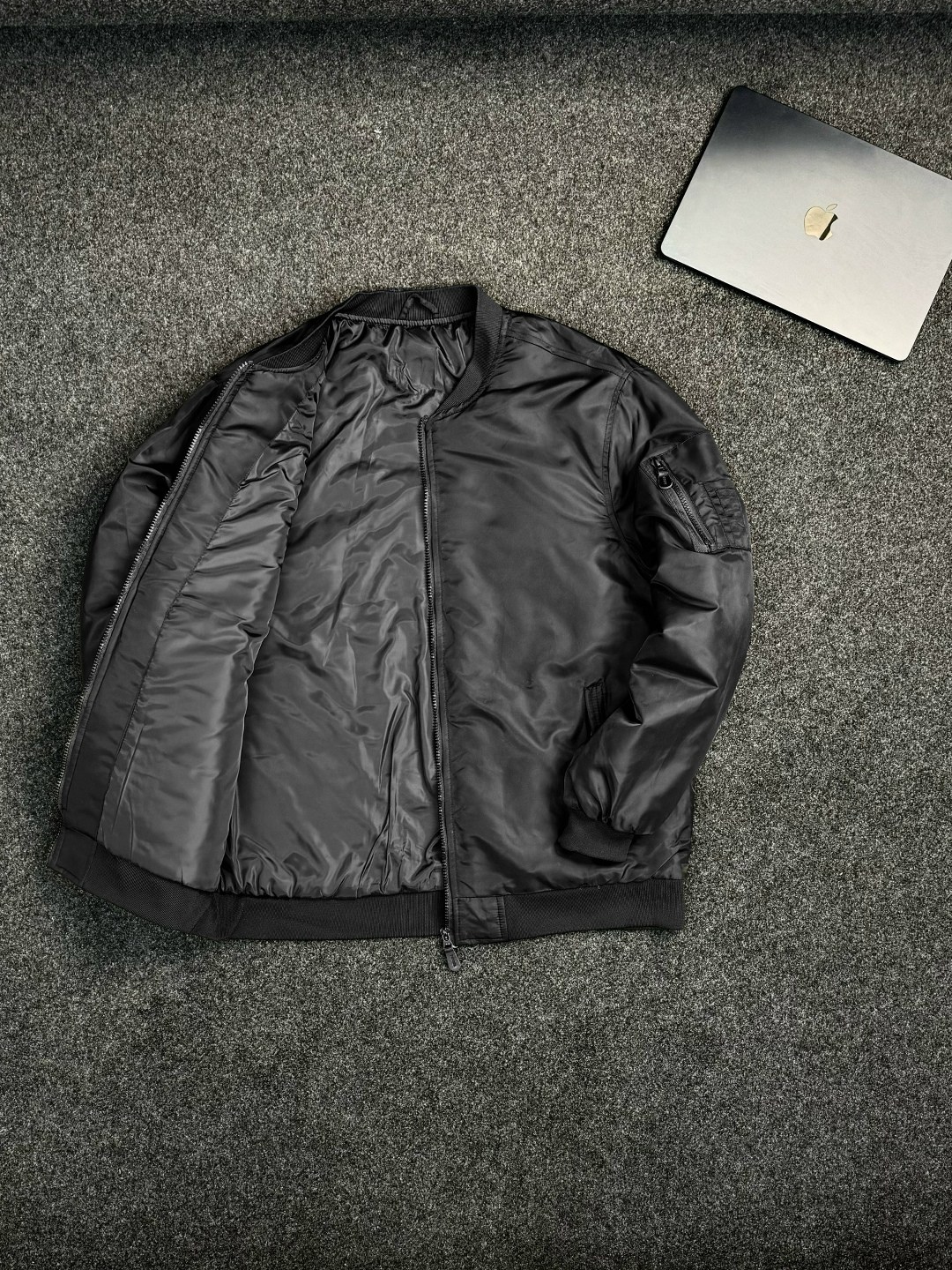 куртка мужская бомбер,куртка бомбер,мужская куртк,мужская куртка-бомбер в стиле милитари,куртка кархарт бомбер