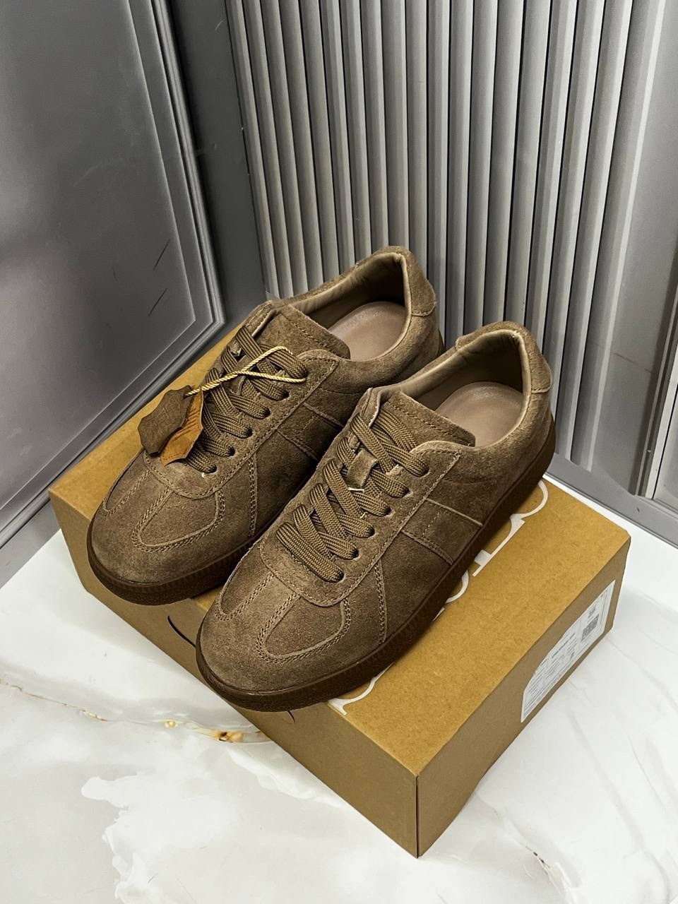 замшевые кроссовки,,кеды замшевые,повседневные кроссовки,женские кроссовки