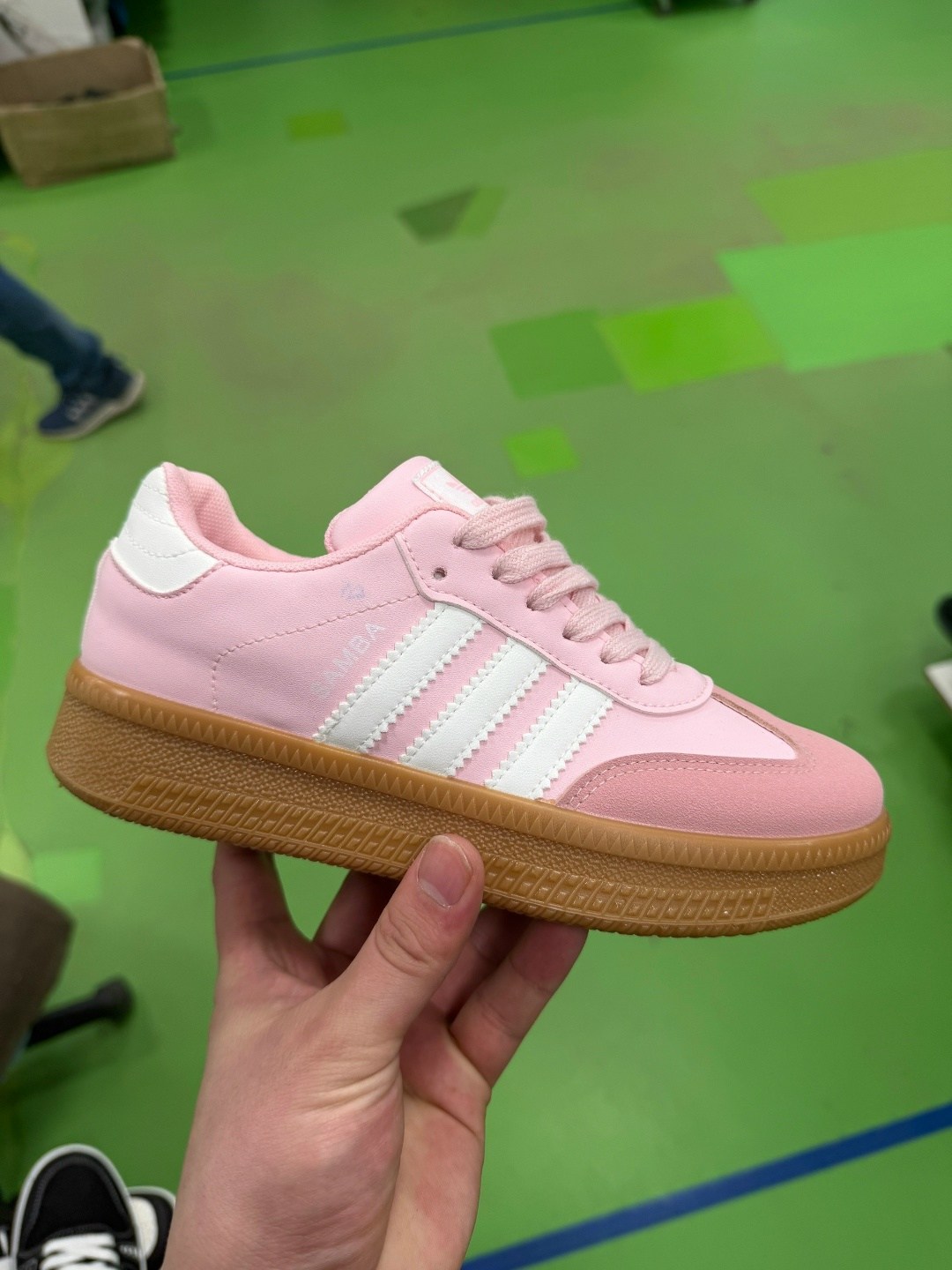 кроссовки adidas samba,кроссовки женские adidas,кроссовки мужские женские adidas,кроссовки адидас самба,adidas кроссовки