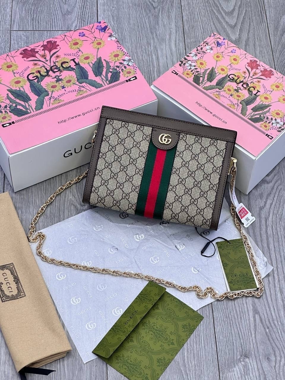 gucci сумка,женская сумка gucci,gucci сумка на плечо,gucci ophidia,модная сумочка