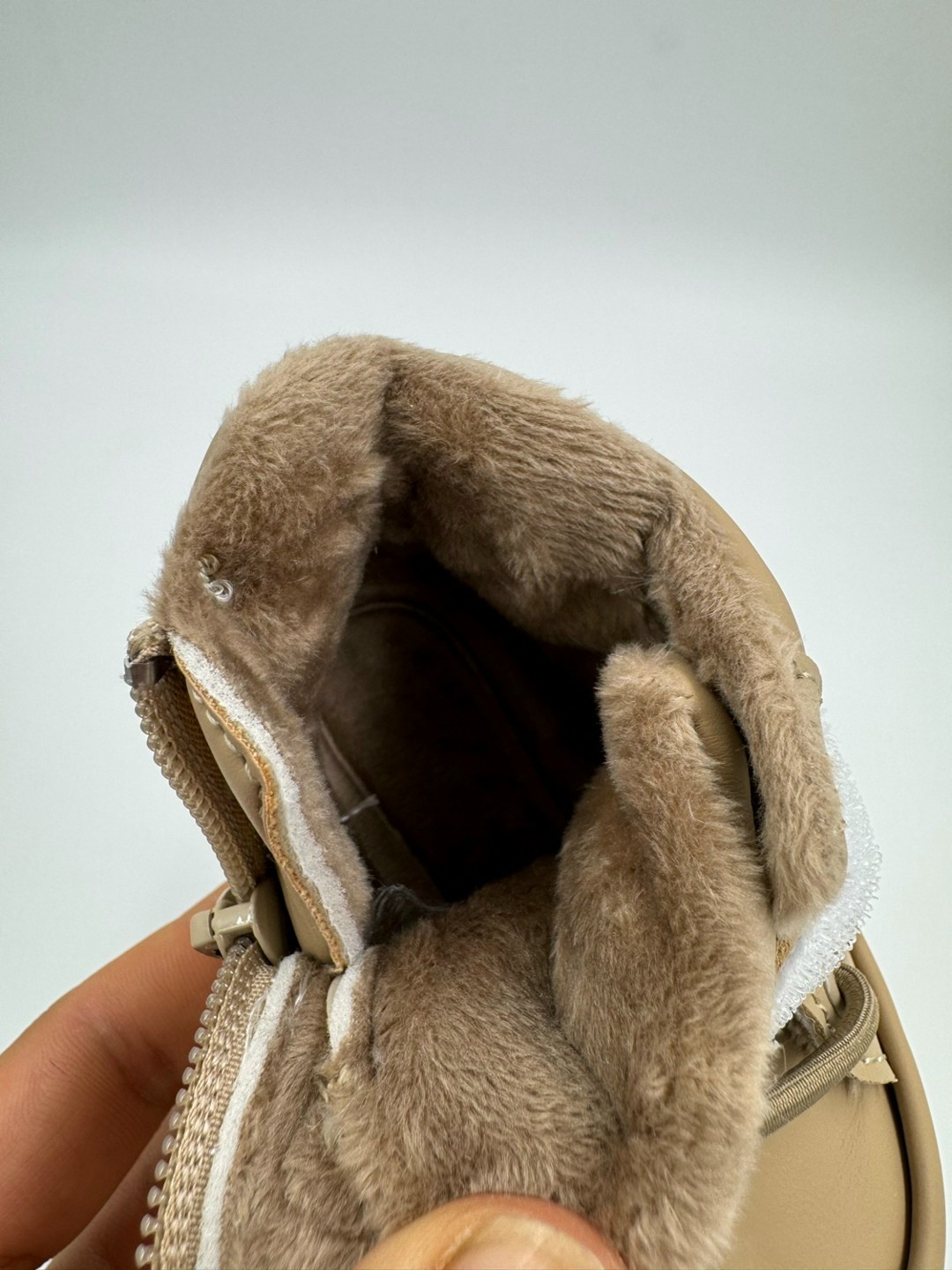 детские ботинки,, детская,зимняя ,ботинка