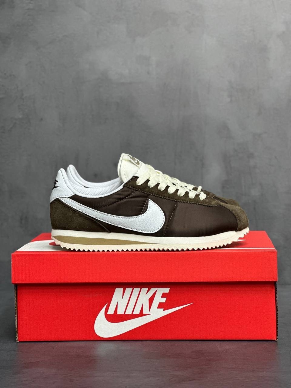 кроссовки cortez коричневые nike,кроссовки nike cortez женские,кроссовки nike cortez,кроссовки мужские nike cortez,кроссовки nike classic cortez leather