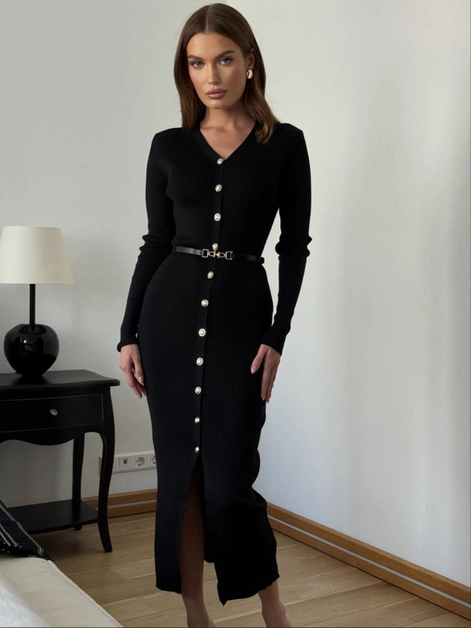 элегантное трикотажное платье миди с ремнем,платье трикотажное с ремешком emberens,платье трикотажное,платье миди трикотажное,платье женское