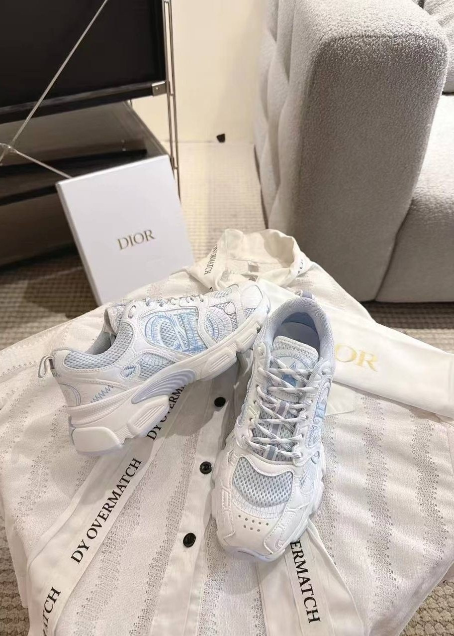 кроссовки dior,кроссовки christian dior,женские кроссовки,кроссовки,кроссовки диор женские