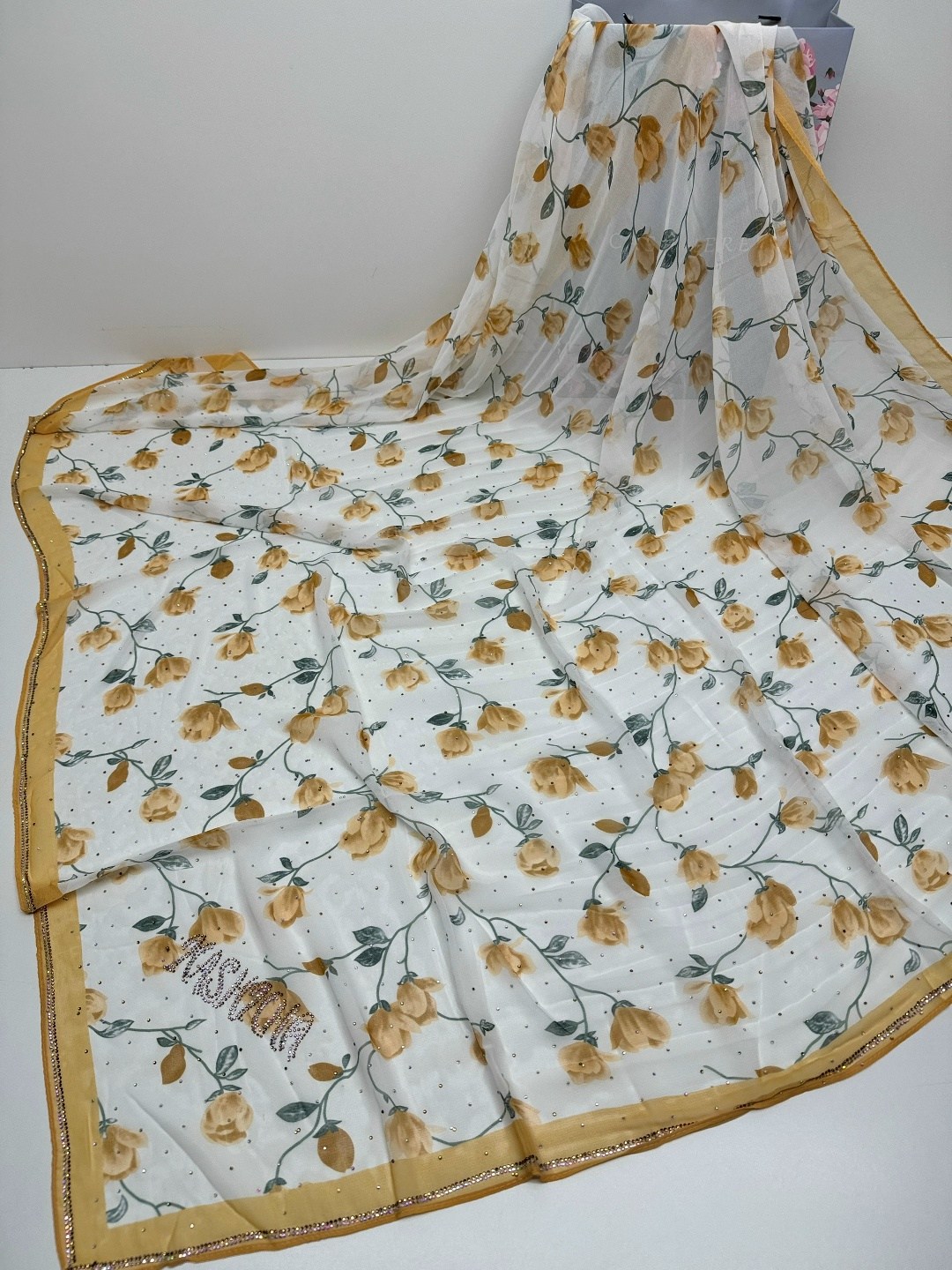 ткань плательная принт 100% полиэстер,ткань сатин плательный принт,шелковый платок,женские платки,шелковый шарф