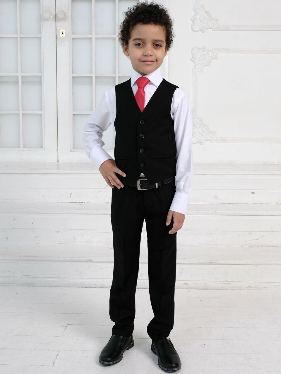 жилетки классические для мальчиков,школьная форма мальчик,школьный костюм для мальчика,школьный костюм для мальчика классический,костюм в школу для мальчиков