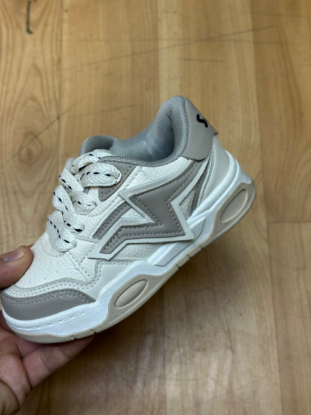 детские кроссовки,кроссовки,кроссовка детская,кроссовки модные,кроссовки для детей