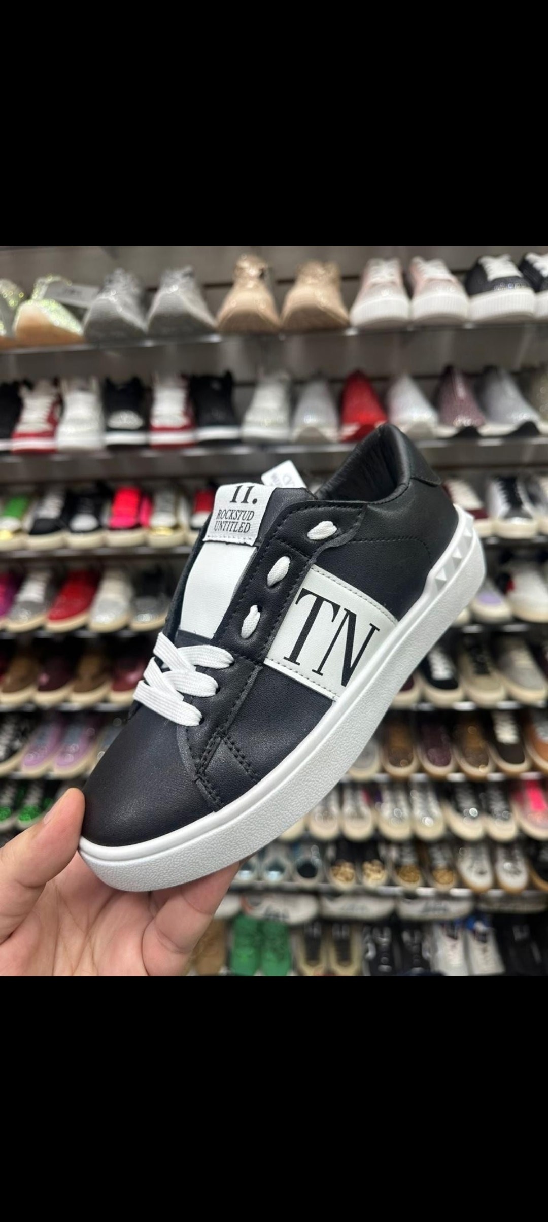 ,кроссовки valentino,valentino garavani кроссовки,valentino кеды,обуви