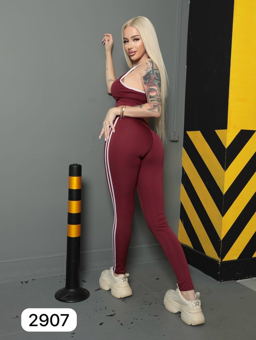 костюм для фитнеса,костюм женский для фитнеса,спортивные костюм,легинсы спортивные,леггинсы спортивные