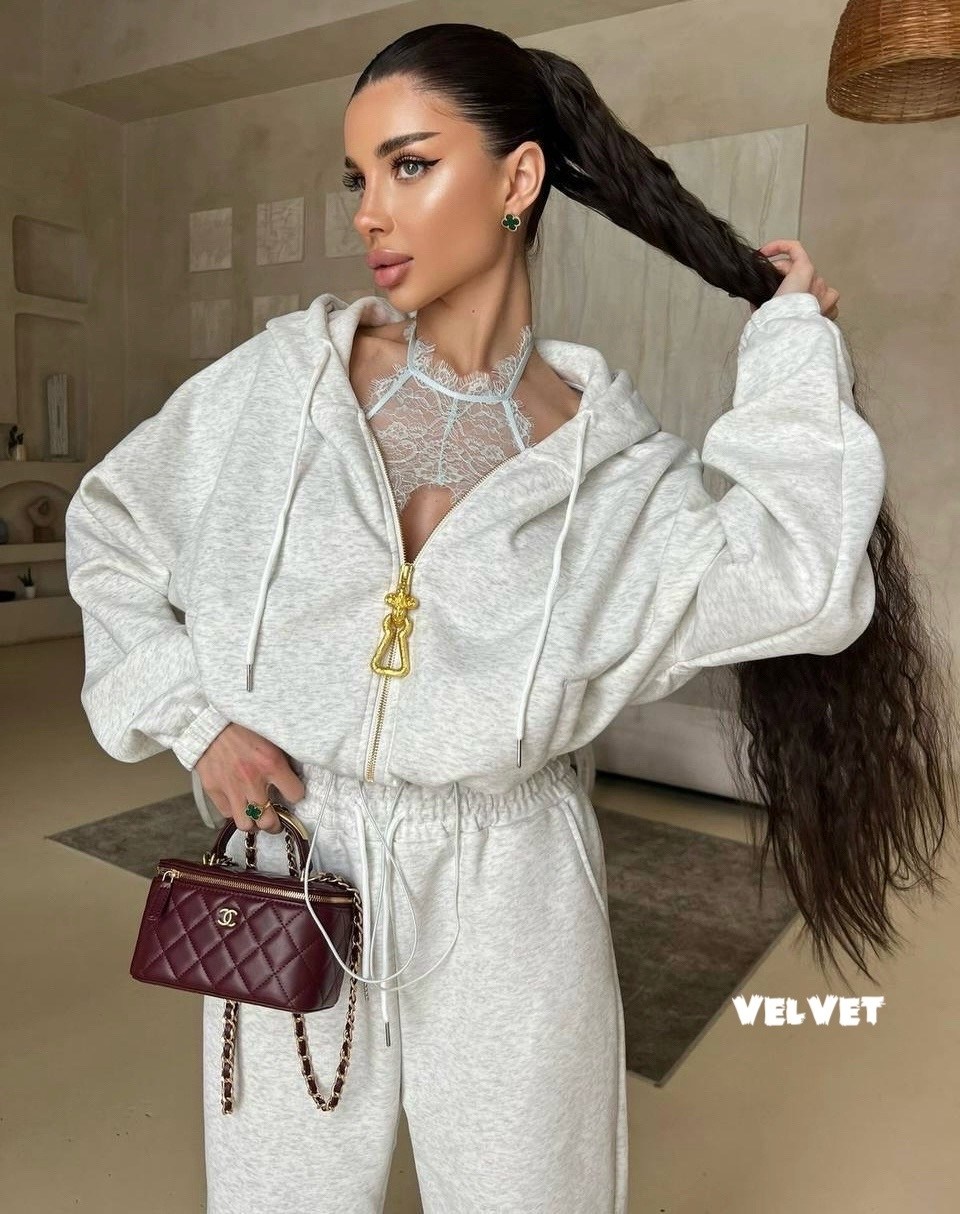 бежевый костюм,женский костюм,кашемировый костюм,спортивный костюм женский,комбинезоны женские