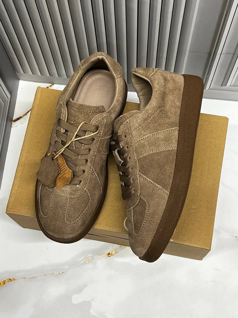 замшевые кроссовки,,кеды замшевые,повседневные кроссовки,женские кроссовки