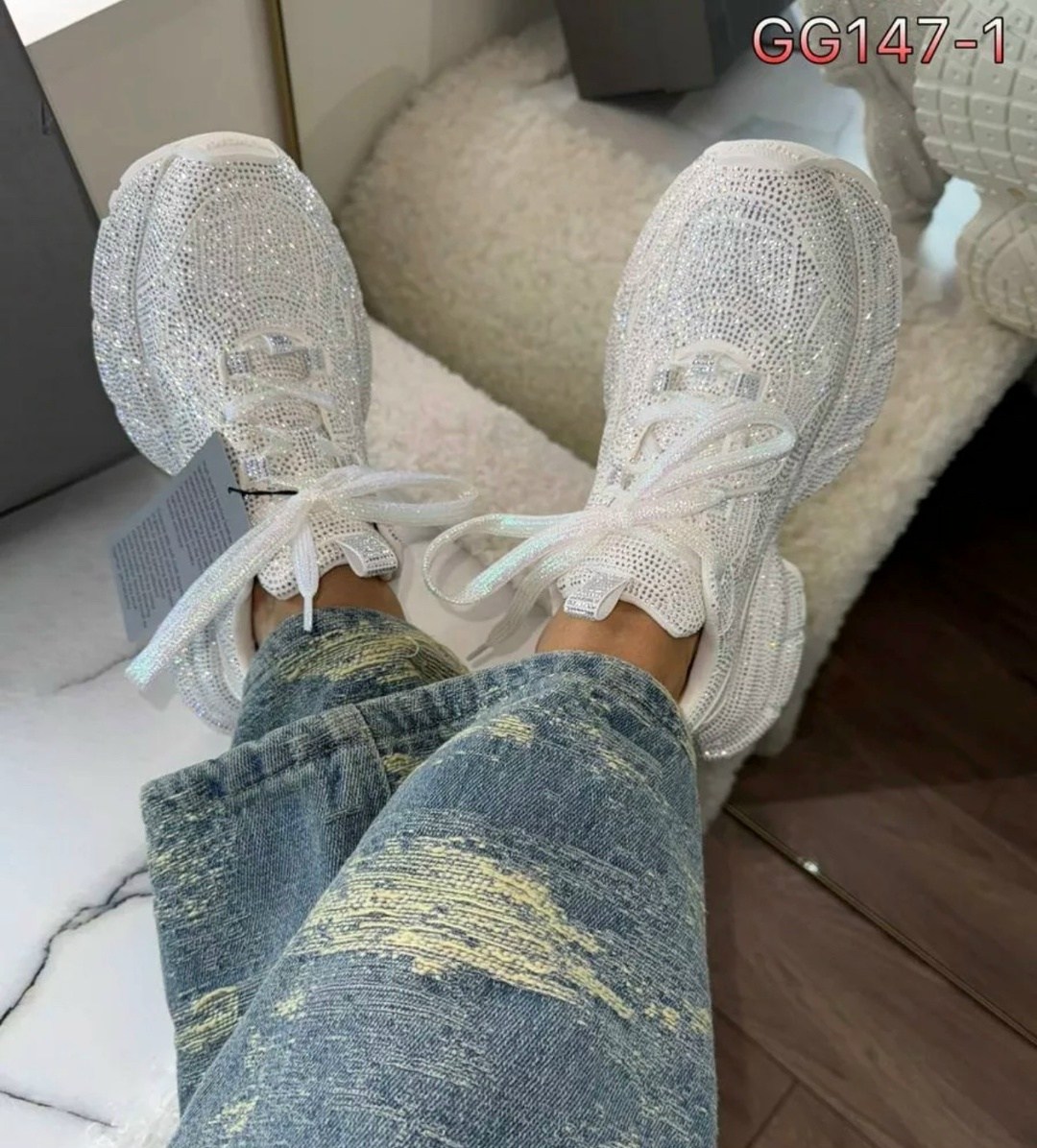 кроссовки в стразах,кроссовки в стразах цвет белый,кроссовки реплика премиум качества balenciaga,женские кроссовки,кроссовки баленсиага