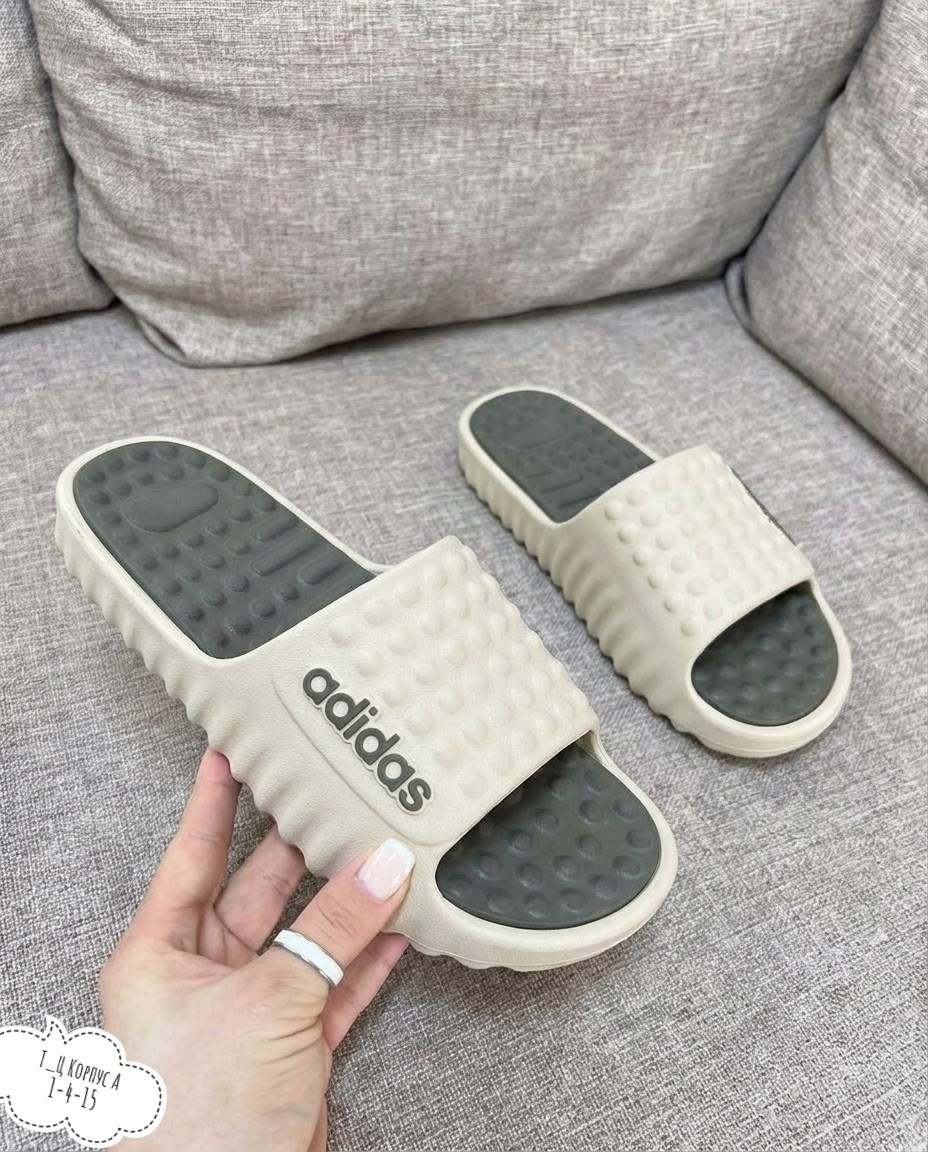 ,модные тапочки,тапочки спортивные,шлепанцы женские,тапочки мужские