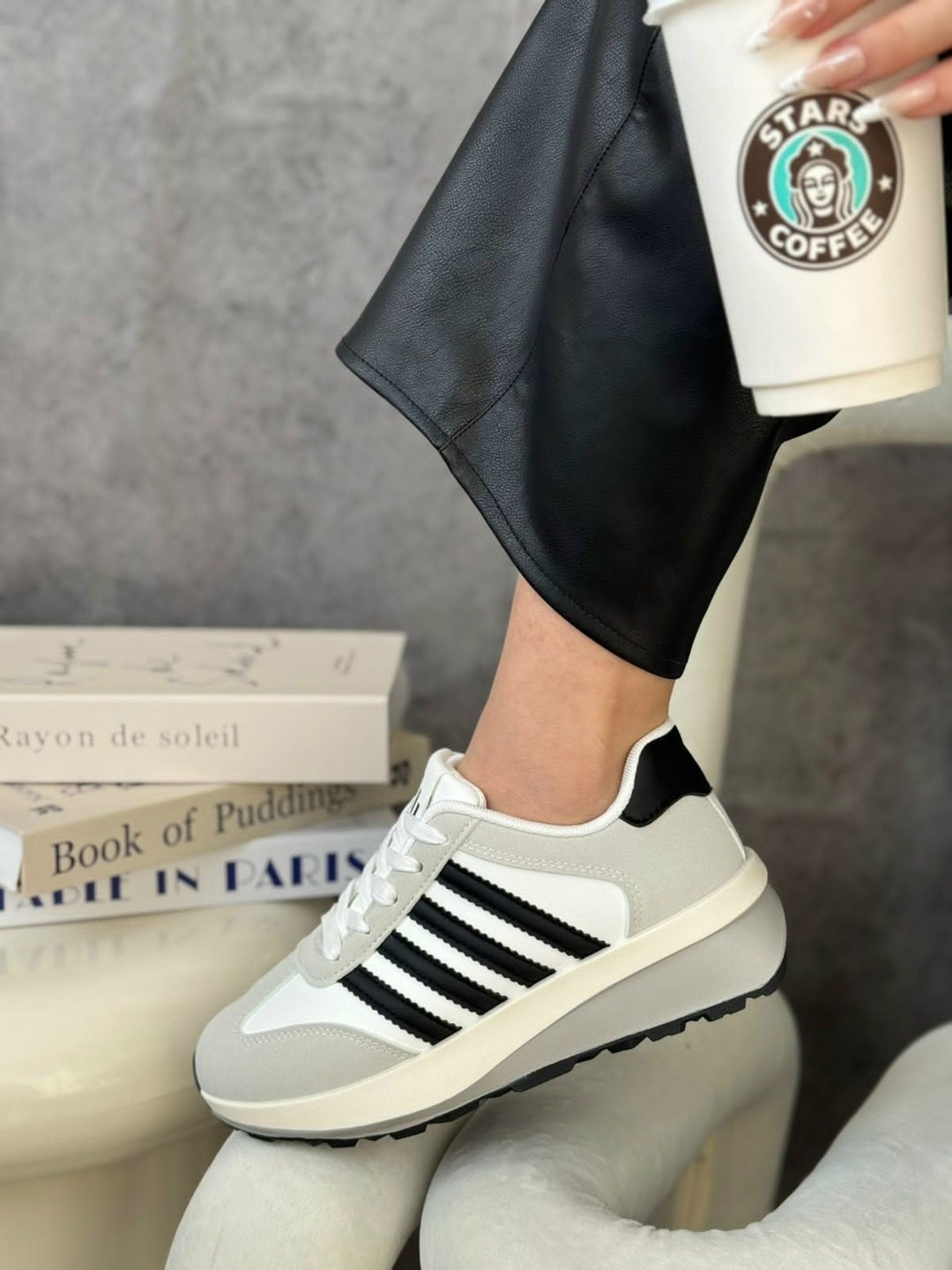 женские кроссовки,,кроссовки adidas,кроссовки модные, женская