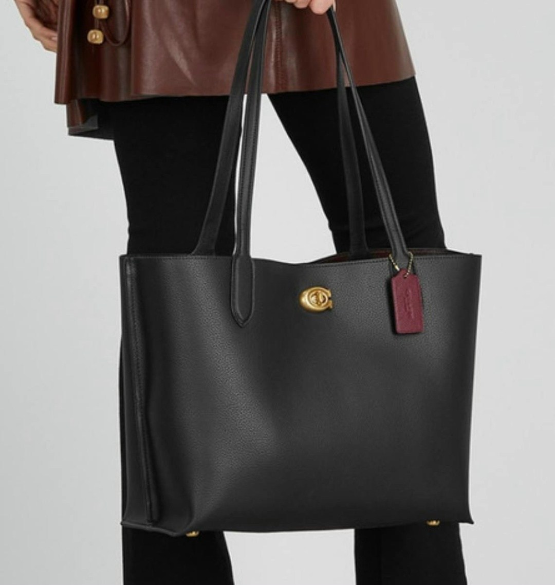 сумка тоут coach,coach объемная сумка-тоут черный,сумка тоут женская coach willow tote black,сумка женская coach,сумка тоут средняя
