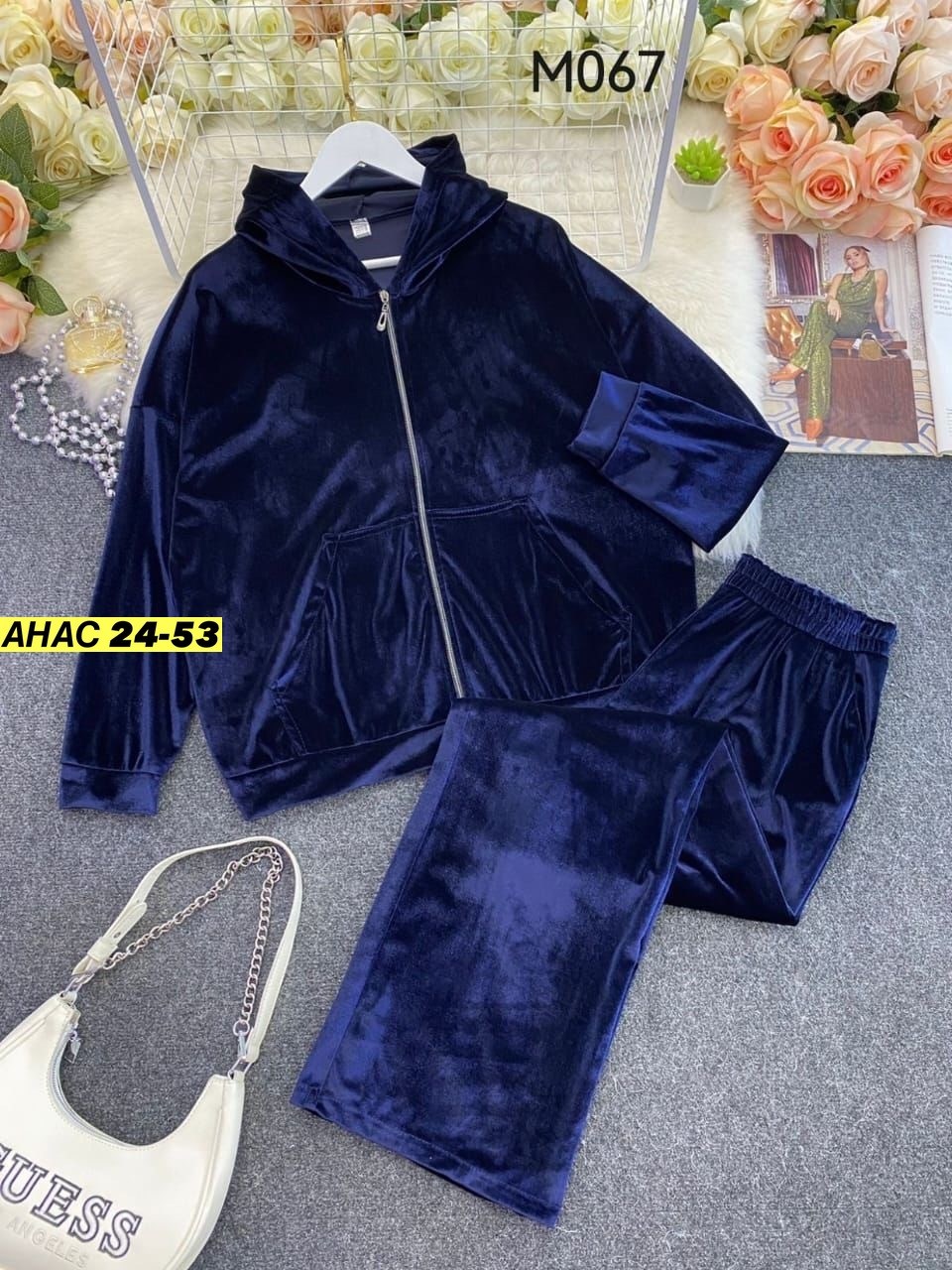 женский спортивный костюм больших размеров велюровый,спортивный костюм велюровый,велюровый костюм,костюм велюровый женский,велюровый костюм оверсайз женский