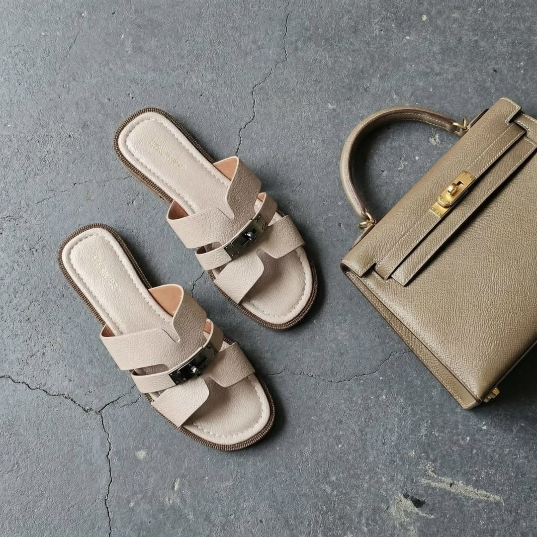 шлепанцы женские,шлепки эрмес,модные шлепанцы,замшевые шлепанцы hermes,модные сандалии