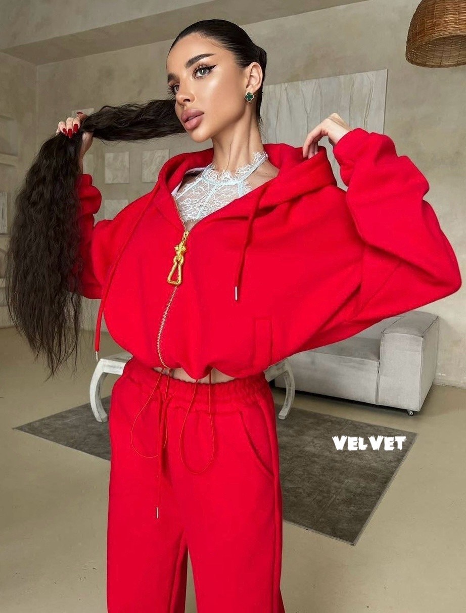 бежевый костюм,женский костюм,кашемировый костюм,спортивный костюм женский,комбинезоны женские