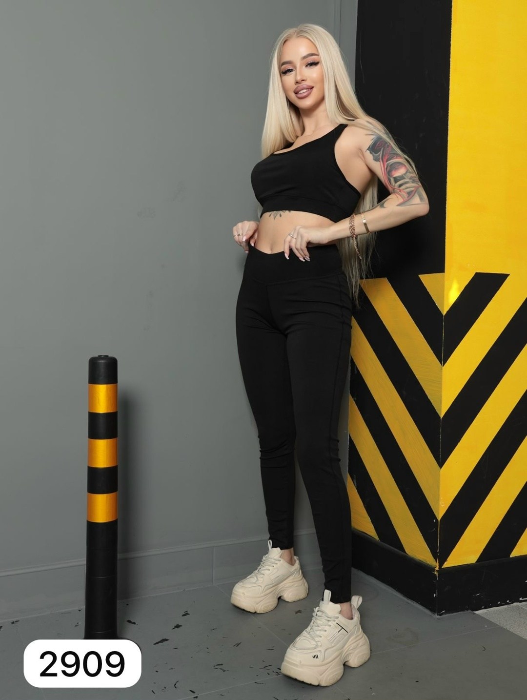 спортивные леггинсы,спортивная одежда для фитнеса,костюм спортивный женский,костюм для фитнеса женский,костюм для фитнеса