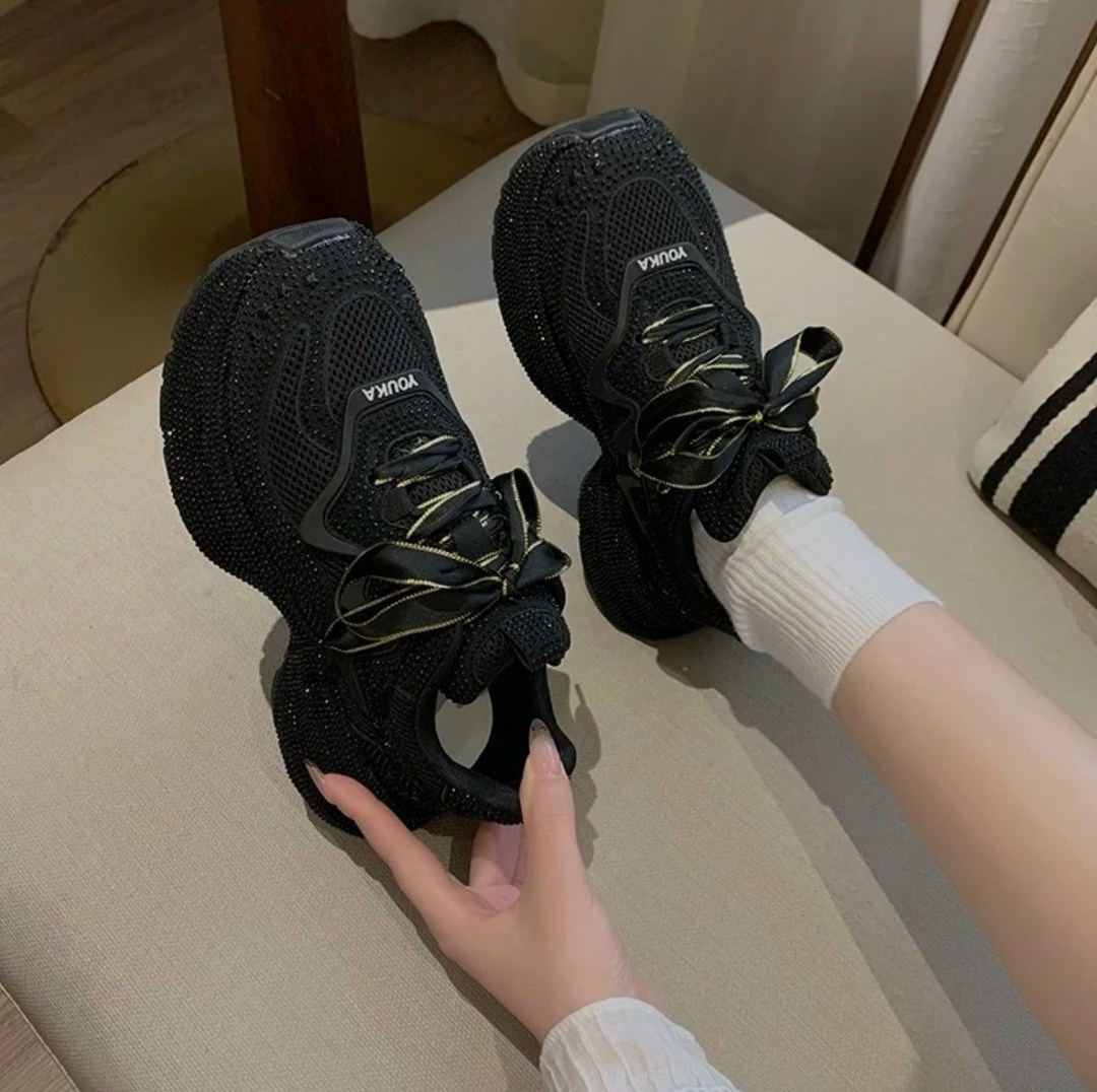 женские кроссовки,массивные кроссовки,кроссовки,кроссовки модные,повседневные кроссовки