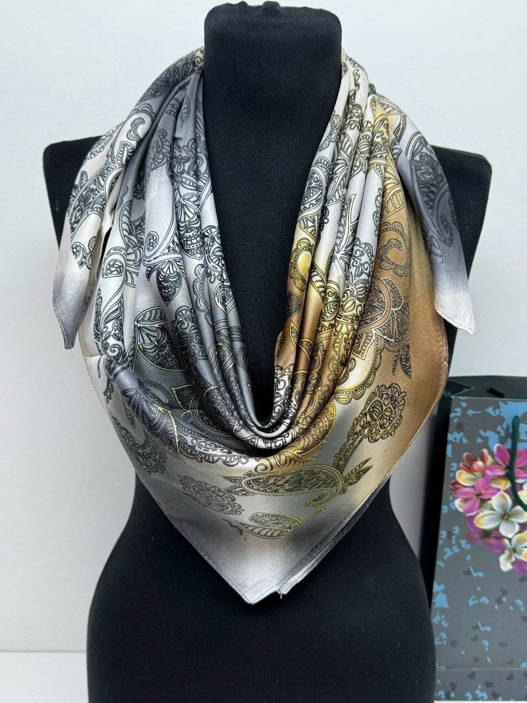 шарф платок шелковый,платки шелковый на голову и шею,платок женский косынка,шелковые платки,платки шарф