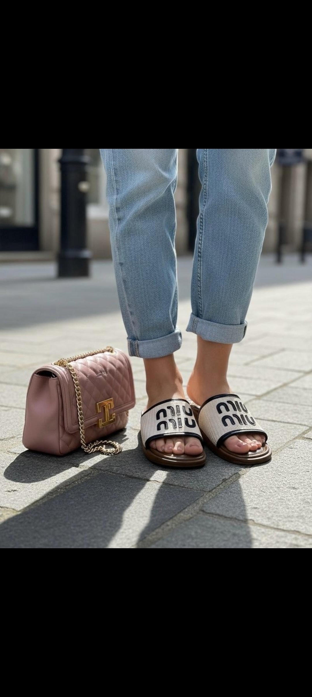 шлепанцы женские,,тапки фенди,модные тапочки,шлепки женские