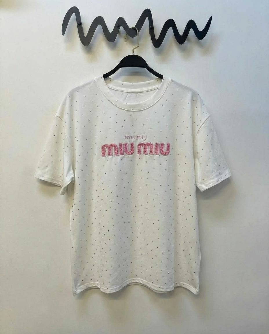 футболки женская оверсайз,оверсайз футболка с принтами,футболка оверсайз с,футболка оверсайз со стразам,футболка женская