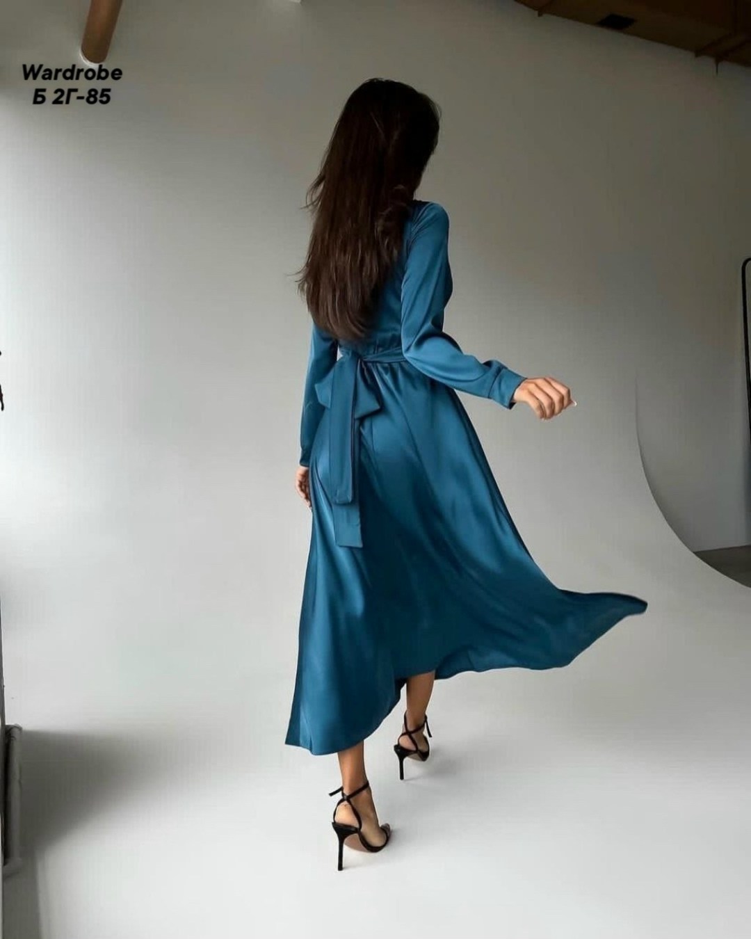 платье женское вечернее праздничное черное нарядное офисное dress code street,платье миди,чёрное платье миди атлас шелк,женское платье цвет черный,платье женское вечернее атласное