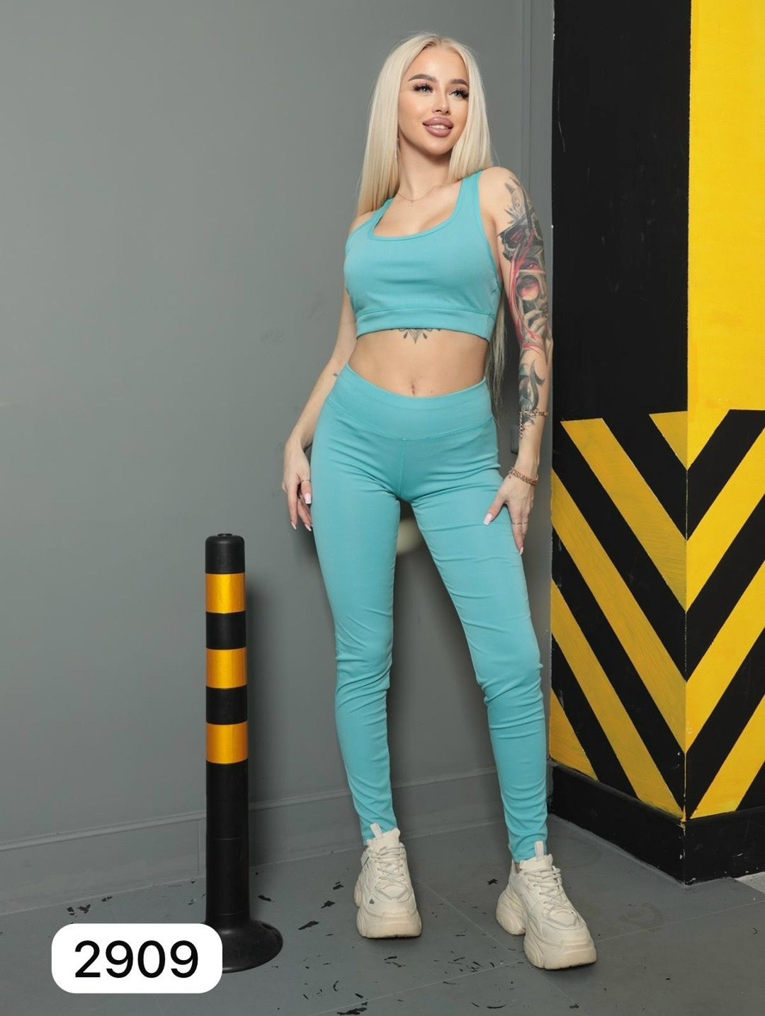 спортивные леггинсы,спортивная одежда для фитнеса,костюм спортивный женский,костюм для фитнеса женский,костюм для фитнеса