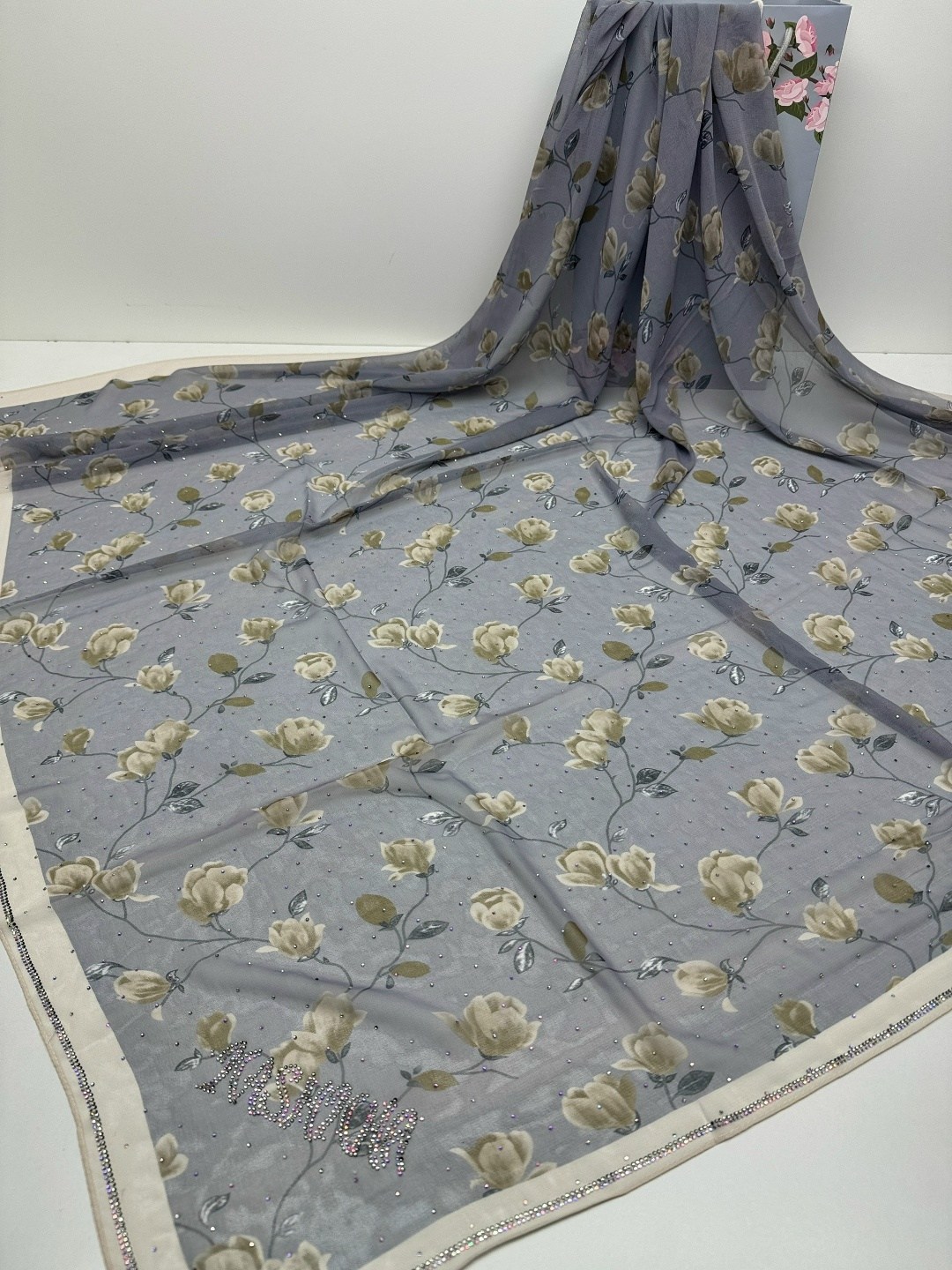 ткань плательная принт 100% полиэстер,ткань сатин плательный принт,шелковый платок,женские платки,шелковый шарф