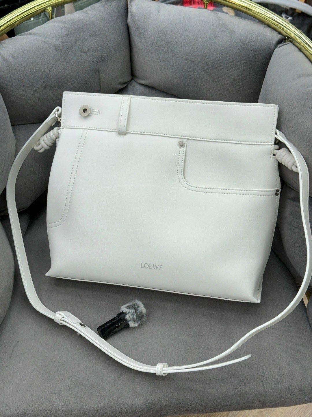 loewe сумка,женская сумка loewe,сумка,сумочки,сумка на плечо loewe