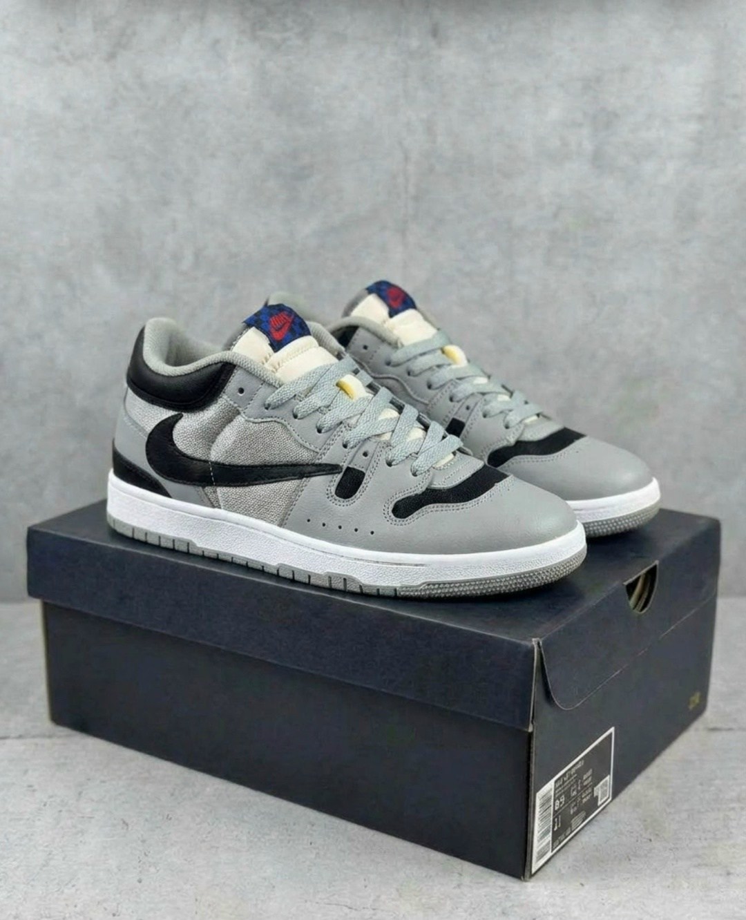 nike air jordan 1 mid,jordan 1 mid triple black,nike air jordan 1 high triple black,jordan air jordan 1 mid "triple black",nike air jordan 1 triple black