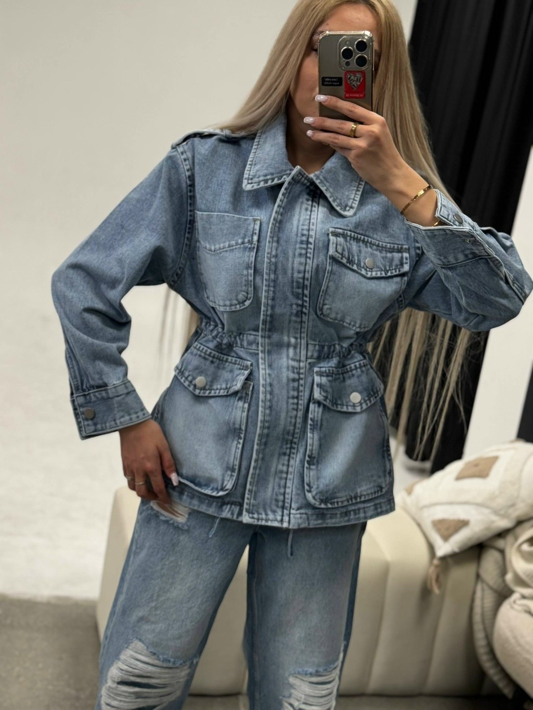 джинсовая куртка,женская джинсовая куртка,джинсовый костюм,модные джинсы,джинсовые брюки карго