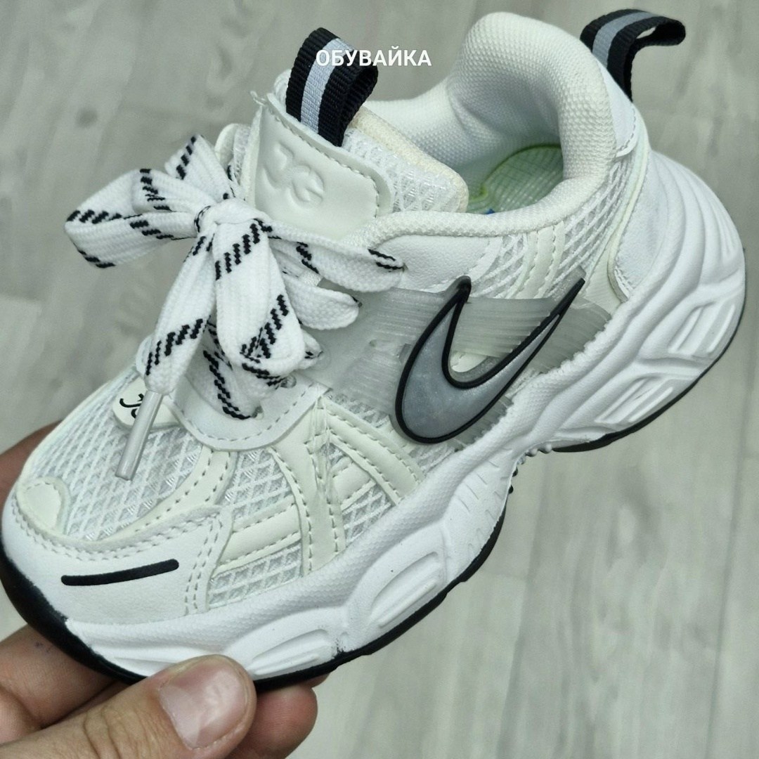 кроссовки женские,детские кроссовки,кроссовки закрытые,кроссовки ,кроссовки