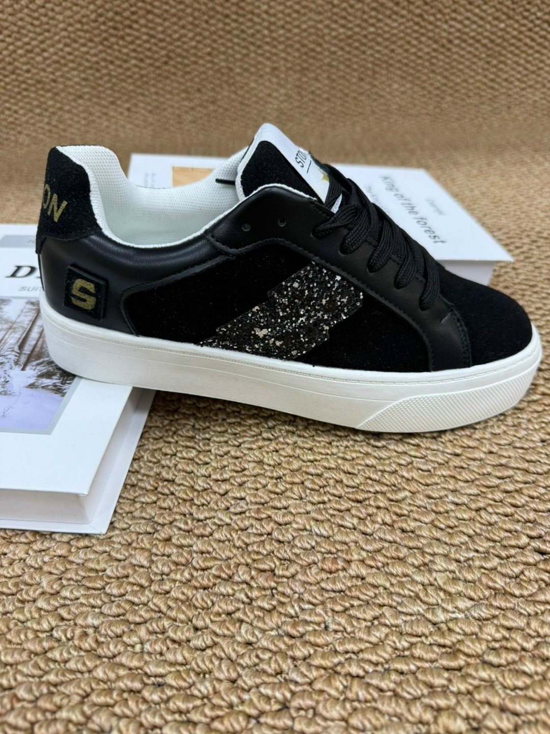 ,женские кроссовки,кроссовки кеды,кроссовки модные, женская