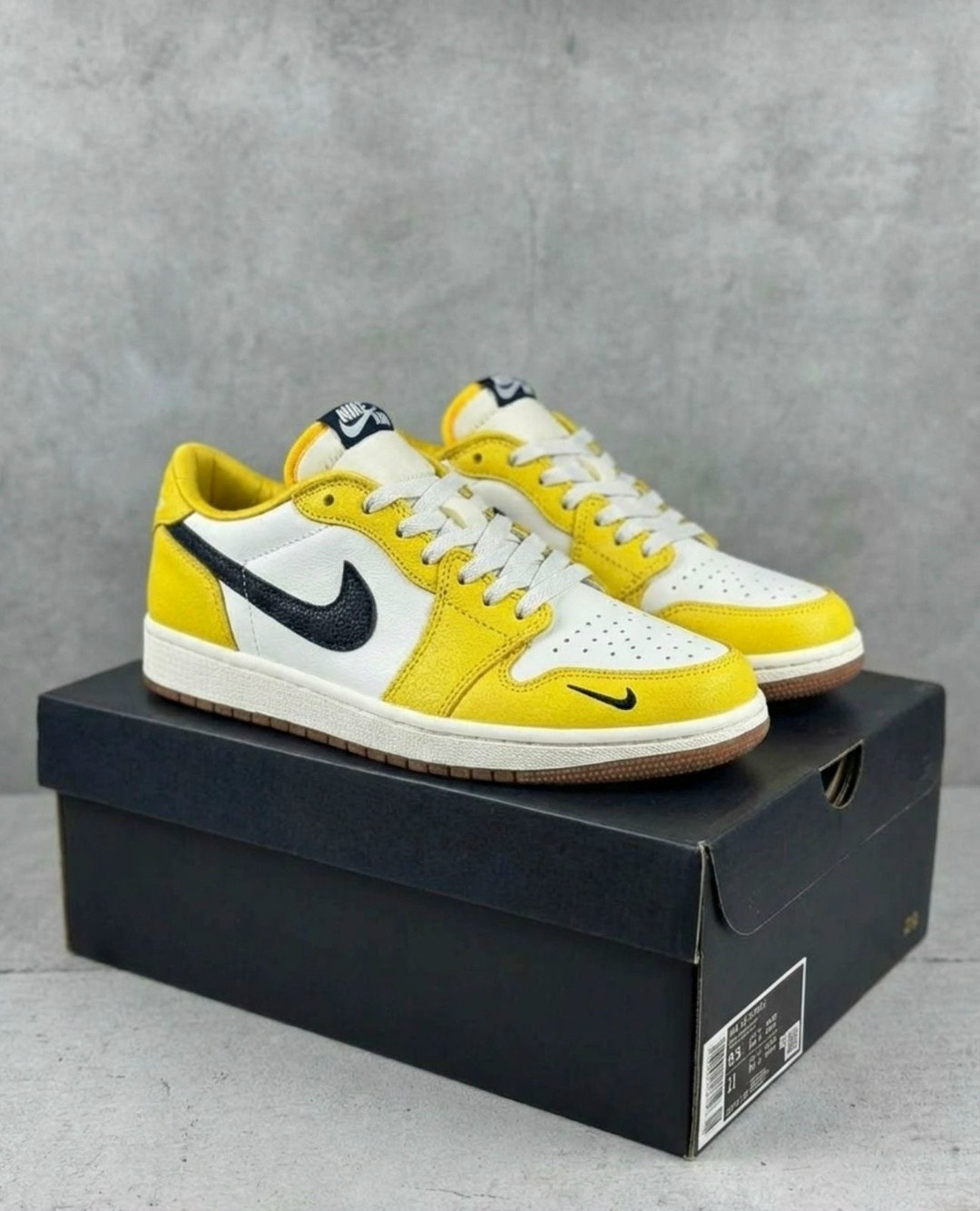 nike air jordan 1 mid,jordan 1 mid triple black,nike air jordan 1 high triple black,jordan air jordan 1 mid "triple black",nike air jordan 1 triple black